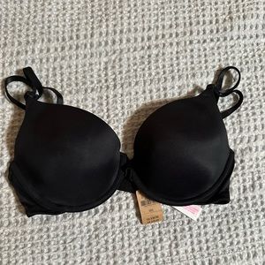VS Wear Everywhere T shirt lightly lined bra
